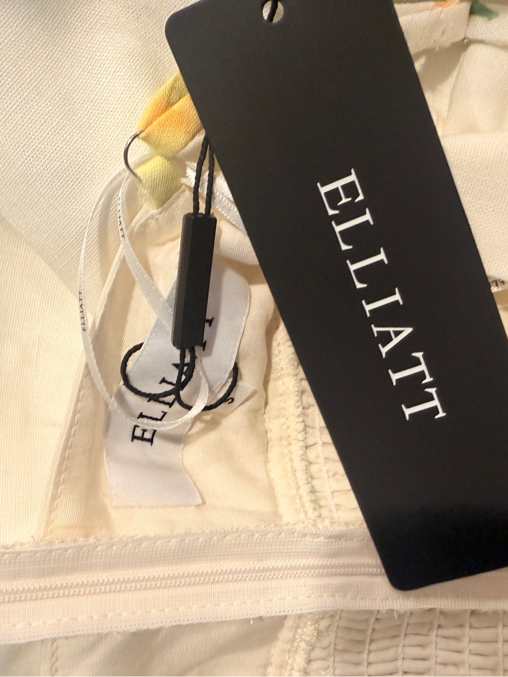ELLIATT Hana Tiered Maxi Dress in Lemon Print Size S NWT ings. - Picture 9 of 9